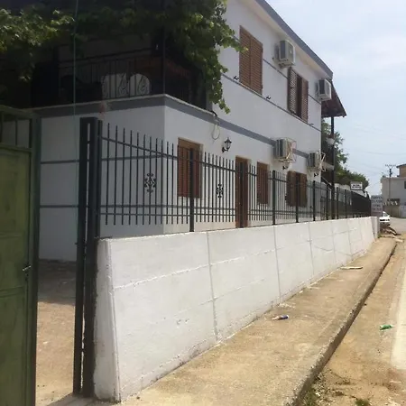 Joni's House 招待所